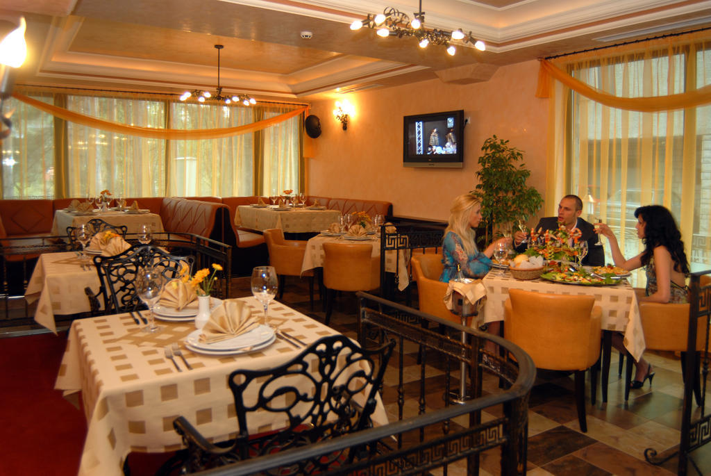 Hotel Unikat Velingrad Exterior photo